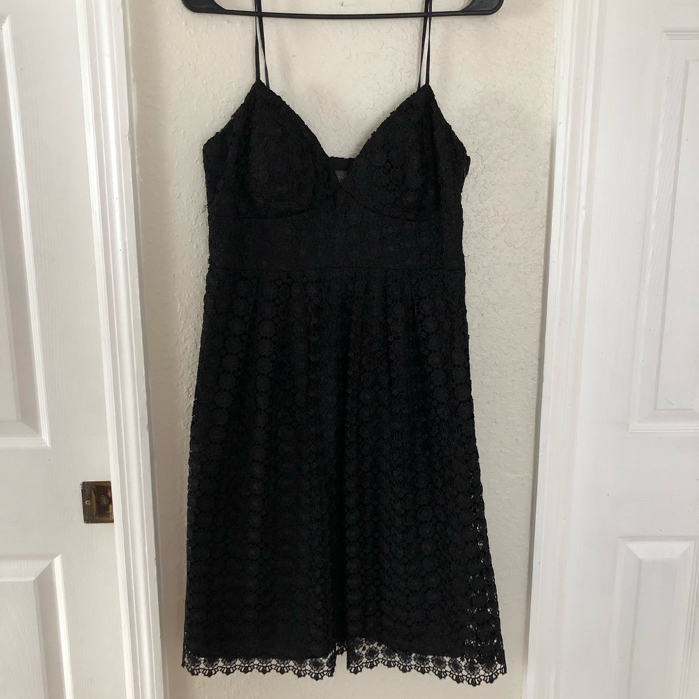 Kristin Davis Eyelet Lace Black Dress SZ 8
